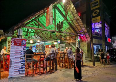 Polska Restauracja Loock Ness na Madagaskarze